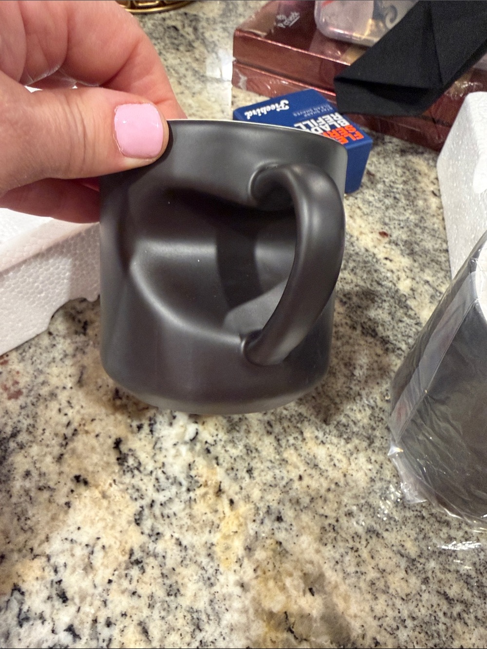 Matte Black Ceramic heart Coffee Mug - Set of 2 NWT - Picture 2 of 3